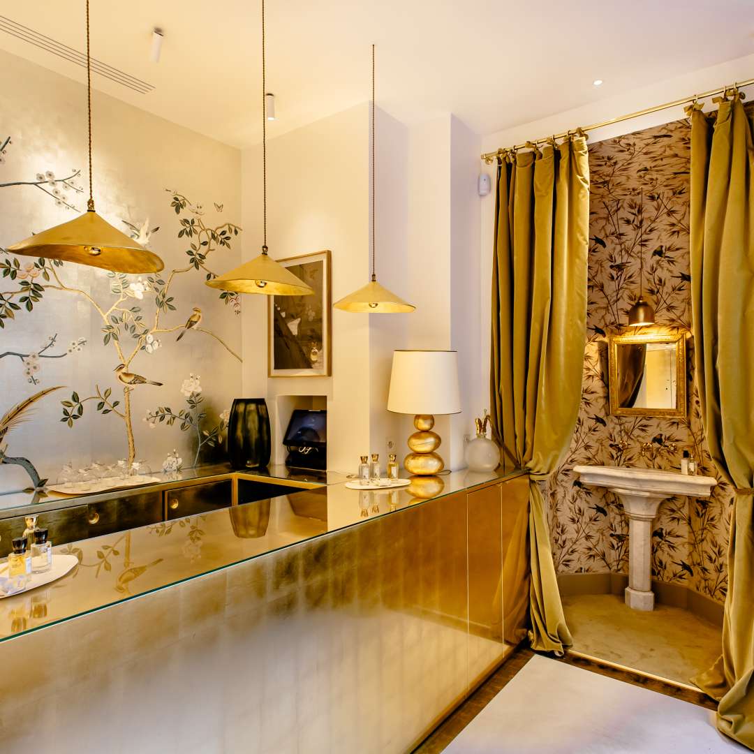 Exceptional perfumes in Paris Region VisitParisRegion